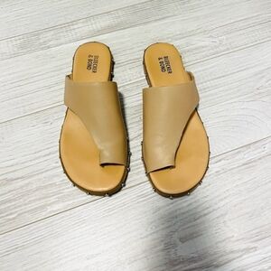 Becker & Bond Tan Women's Sandals